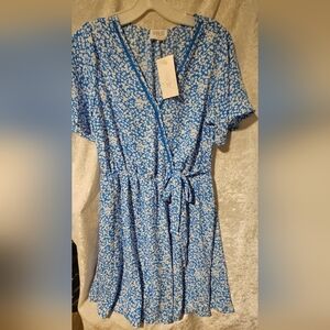 Sienna Sky Blue and White Floral Wrap Dress New Size L